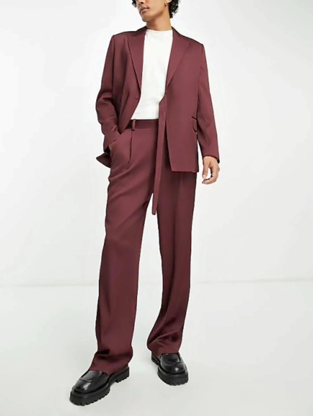 ASOS DESIGN Slim Belted Plissé Suit PANT 30 x 34